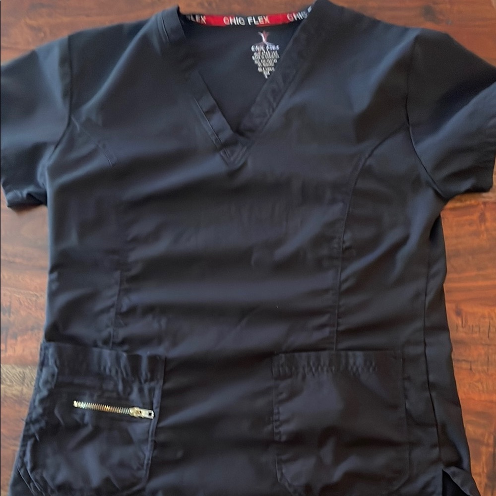 Black Scrub Top with Pockets